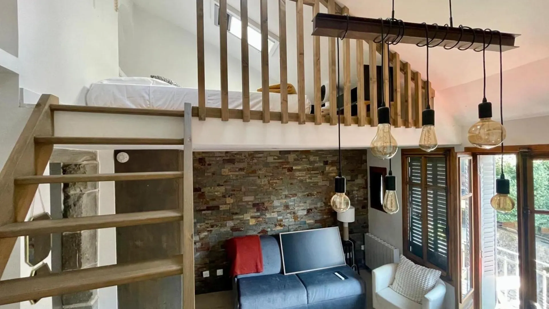 Apartment Le Canal - Nice Studio On The Venice Of The Alps Annecy